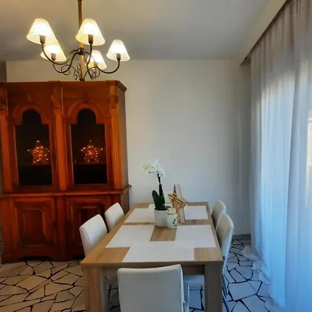 Verdisuite - Centro - Parcheggio Privato Gratuito * Trento