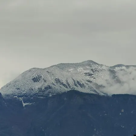 Verdisuite - Centro - Parcheggio Privato Gratuito شقة ترينتو